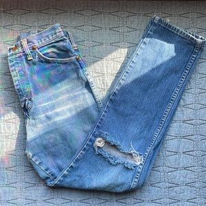 Distressed High Waisted Wrangler Jeans